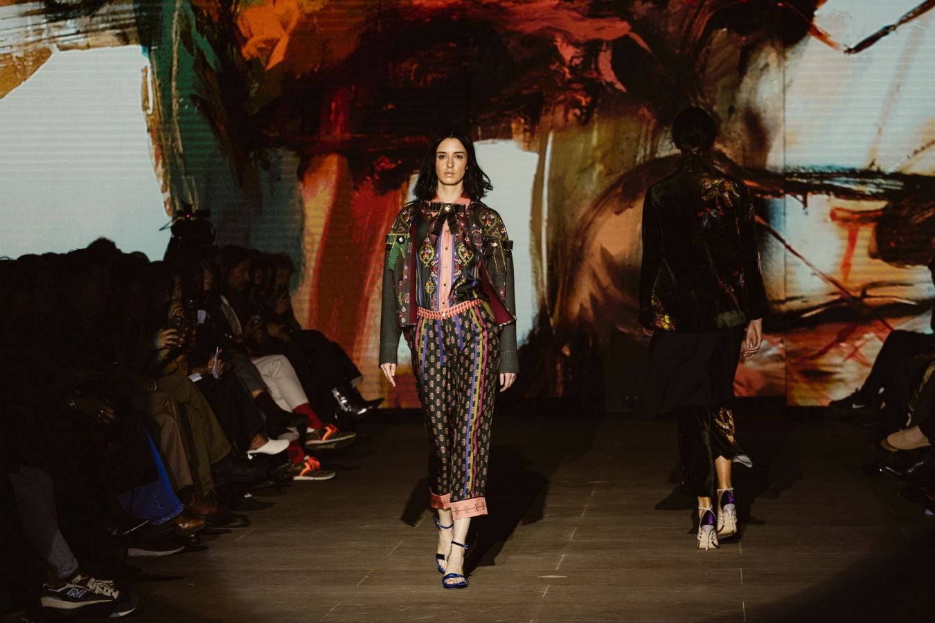 Desfile de Noventa Grados en SSMF