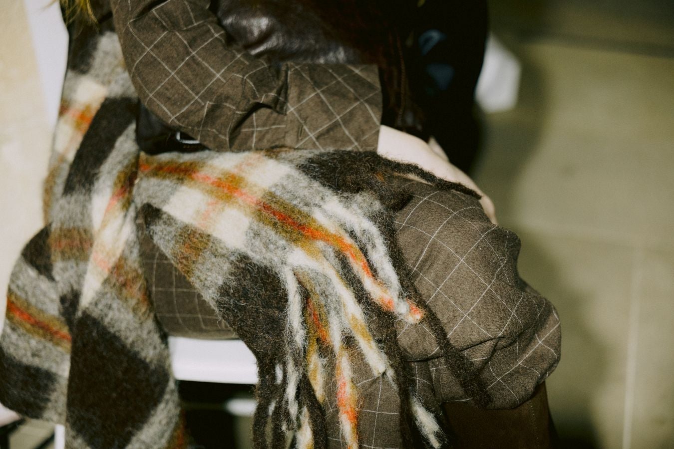 Siluetas amplias y relajadas en el desfile de Sketch