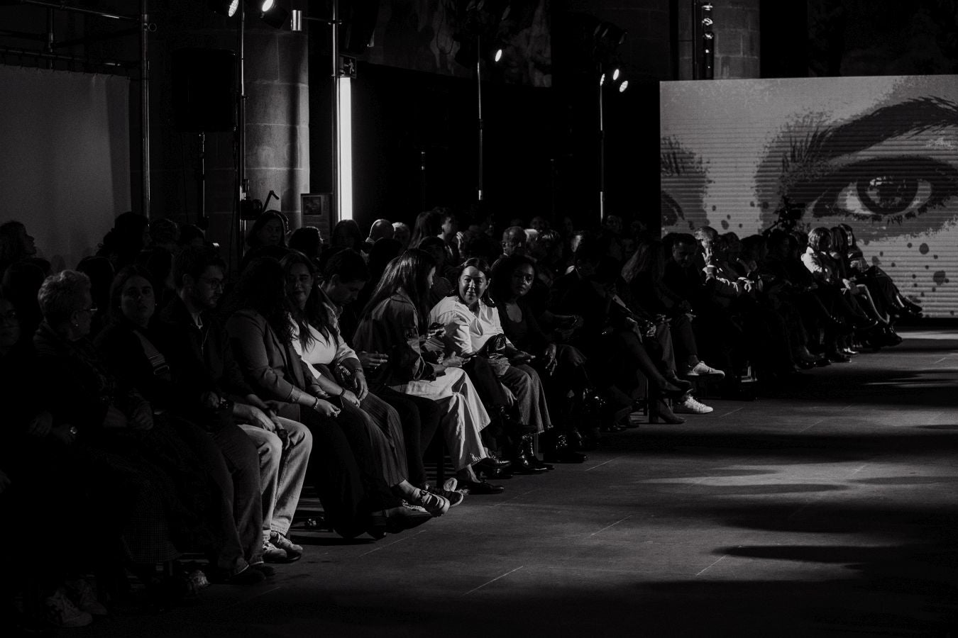 Alicia Rueda luce sus vestidos en San Telmo