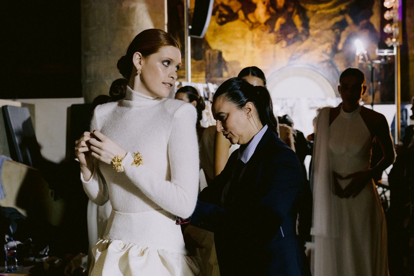 Alicia Rueda luce sus vestidos en San Telmo