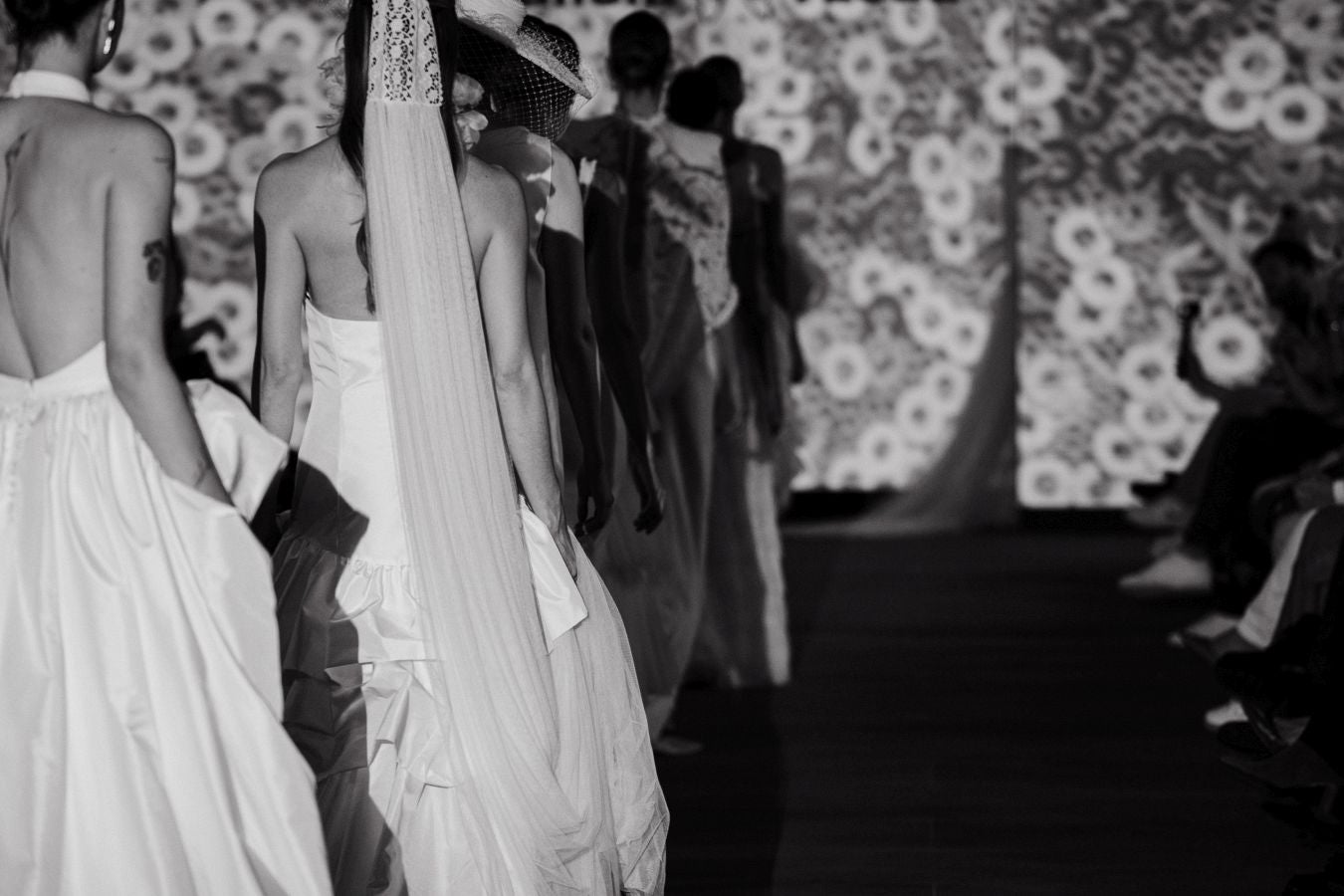 Alicia Rueda luce sus vestidos en San Telmo