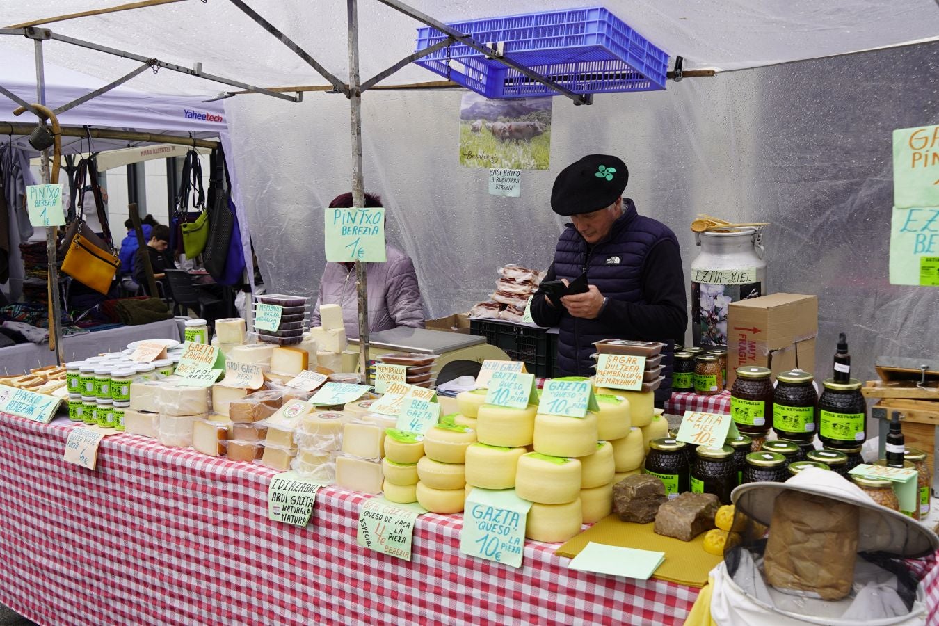 Ardiki egun bikaina Zaldibian