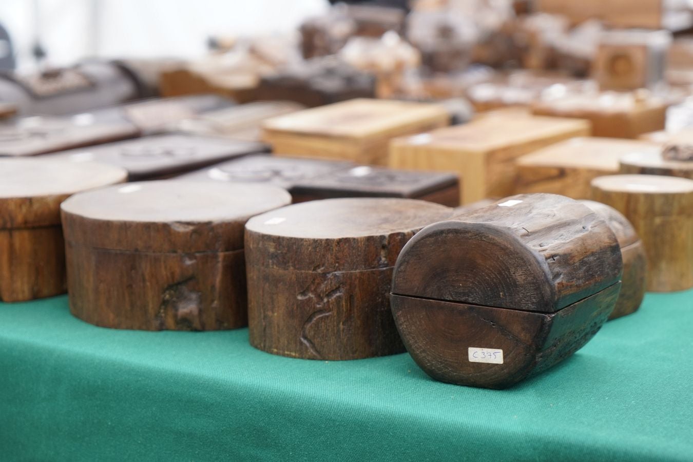 Ardiki egun bikaina Zaldibian