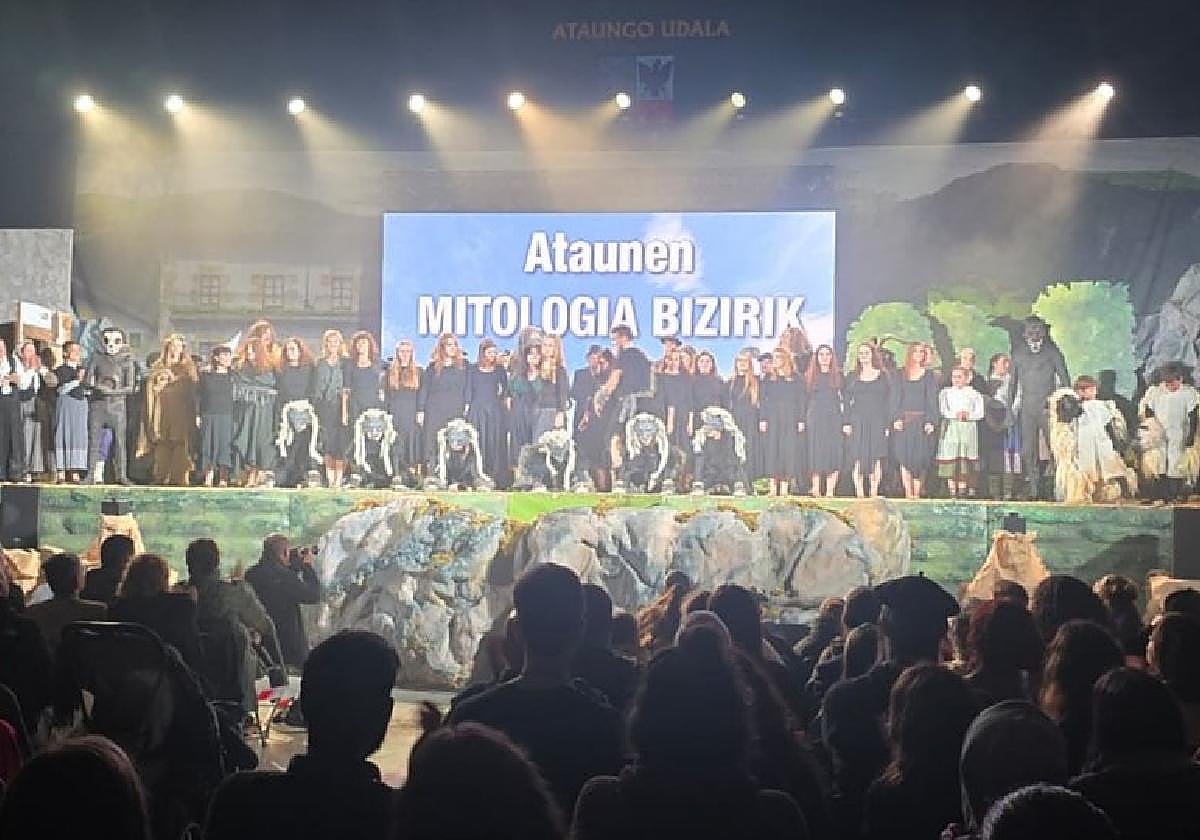 Jentilen Etorreraren asteburuko edizioak aho bete hortz utzi zituen beste behin bertaratutako ikusleak.