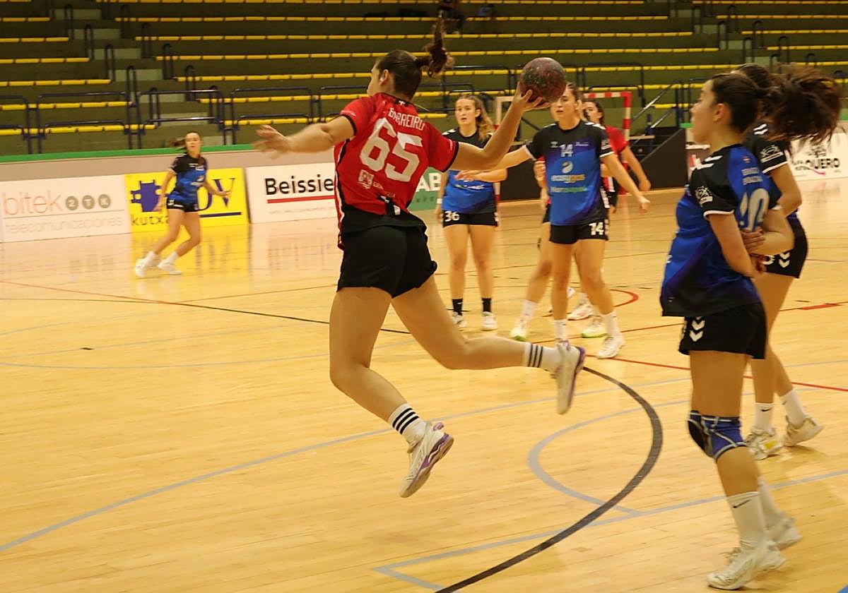 El Ereintza avanza con paso firme.