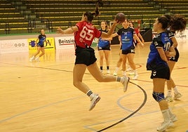 El Ereintza avanza con paso firme.