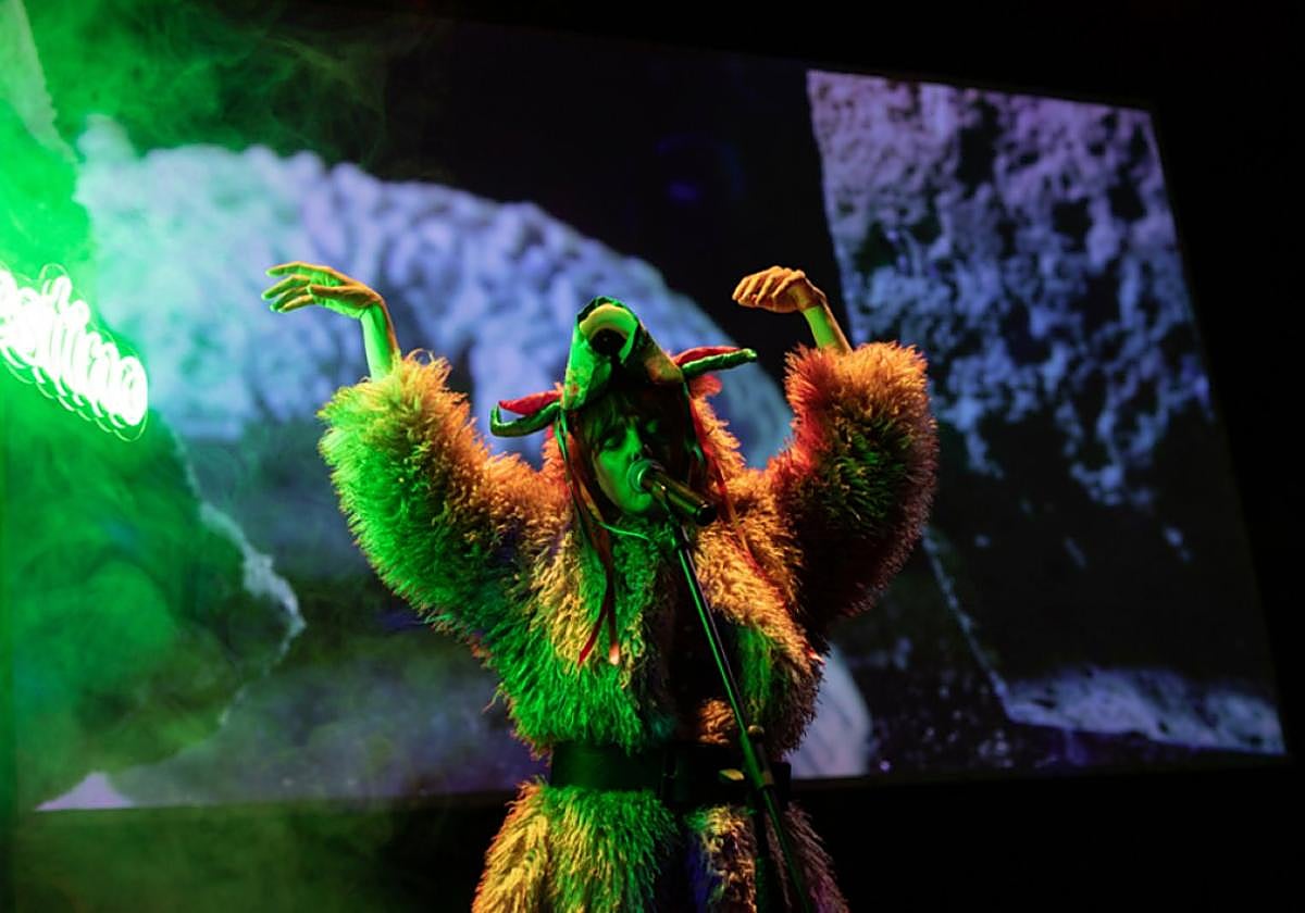 Publikoa abenturaren parte bilakatuko da 'Itzulera' antzezlanean.