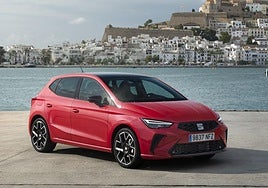 El nuevo Seat Ibiza, que llegará a principio de año, articula su gama en tres acabados: Ibiza, Style y FR