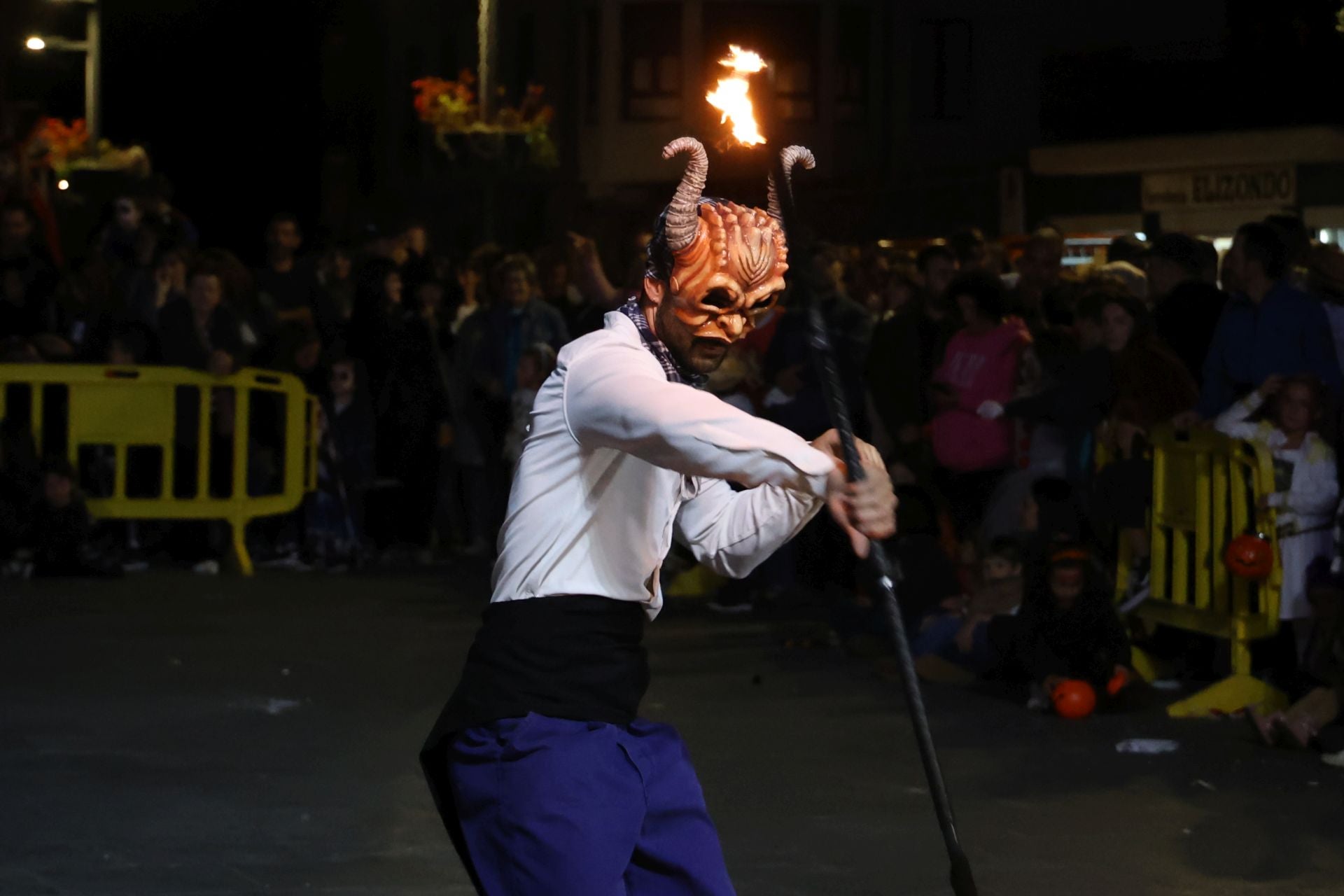 Andoainek gipuzkoar Gau Beltzari hasiera eman dio