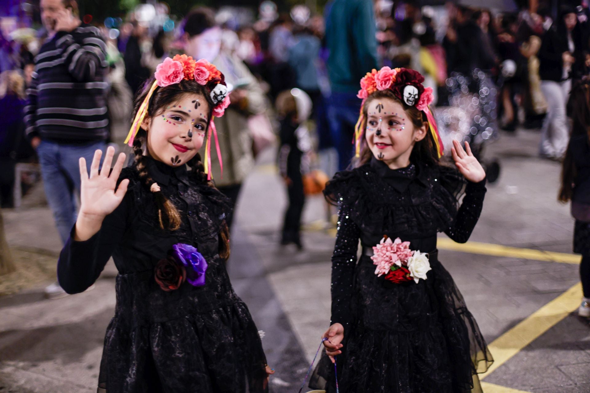 Gau Beltzaren izpiritua berreskuratu dute Irunen