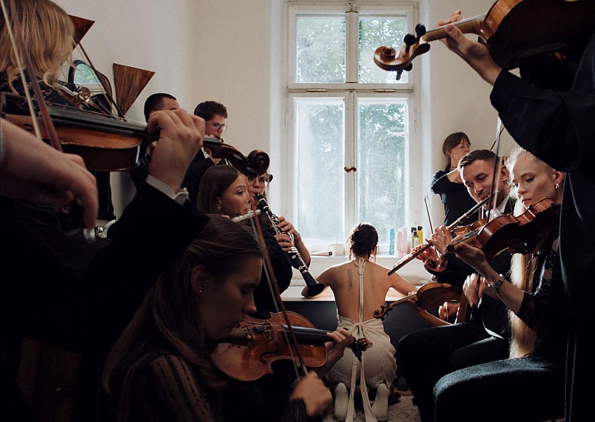 Imagen secundaria 1 - Rosalía y la conquista de la luz