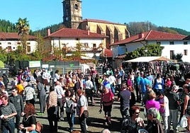 Jendetza espero dute antolatzaileek igandean ospatuko den XVII. Txerri Azokan.