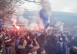 Espectacular ambiente en el recibimiento al equipo