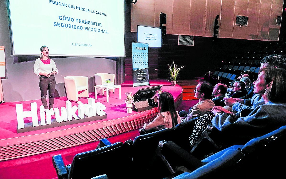 Las familias numerosas vascas han reunido este sábado en Vitoria.