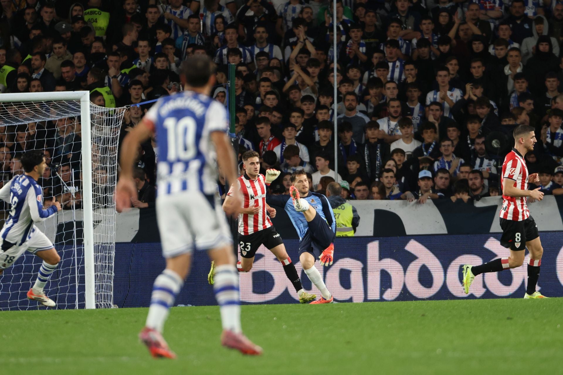 Las mejores imágenes del derbi de Anoeta