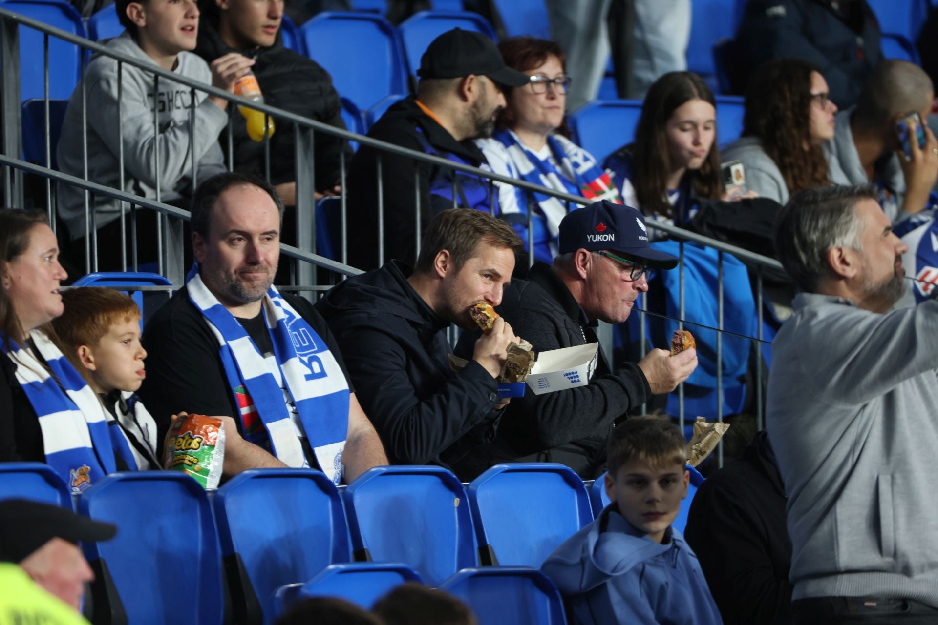 ¿Has estado en el derbi de Anoeta? ¡Búscate en la grada!