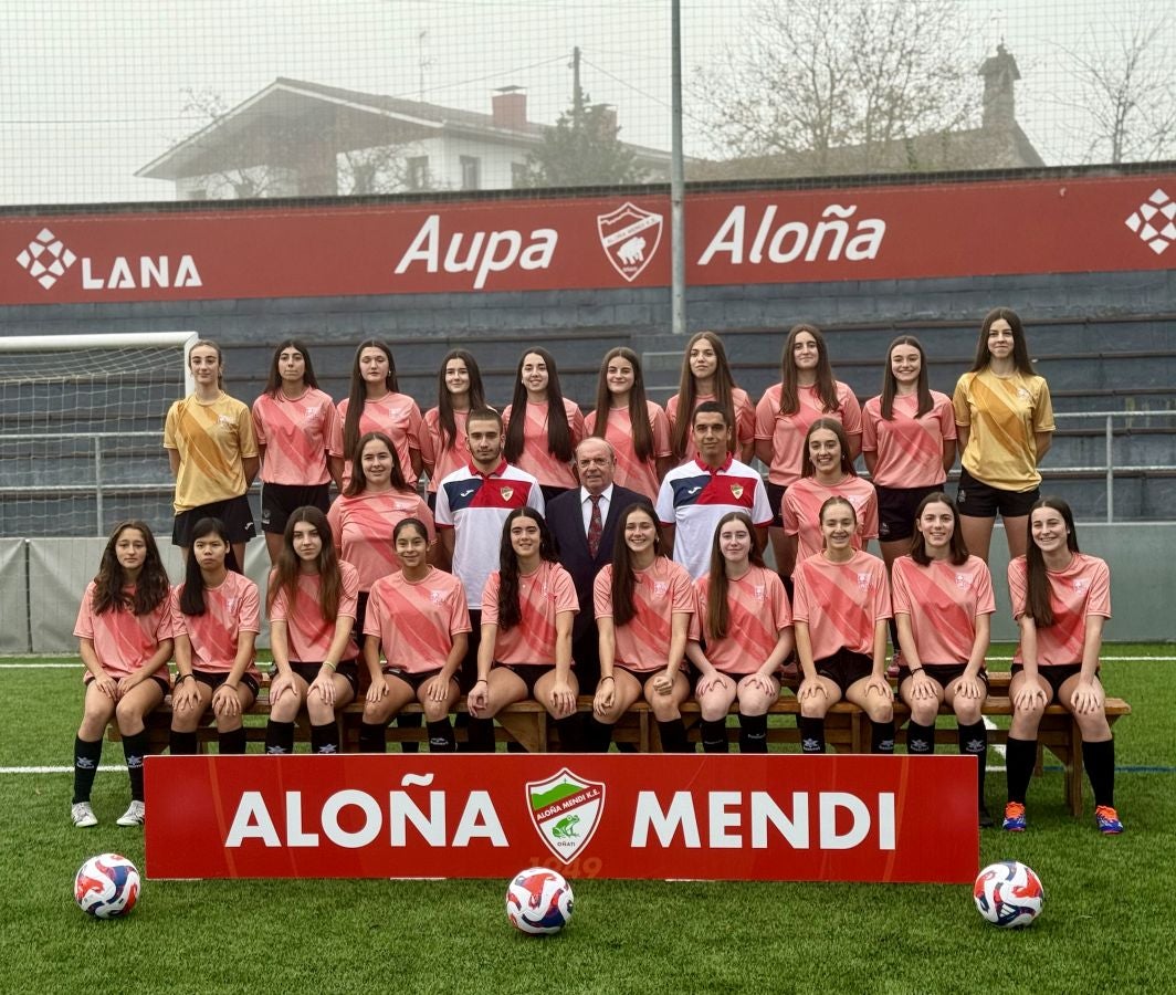 El Aloña Mendi posa en familia