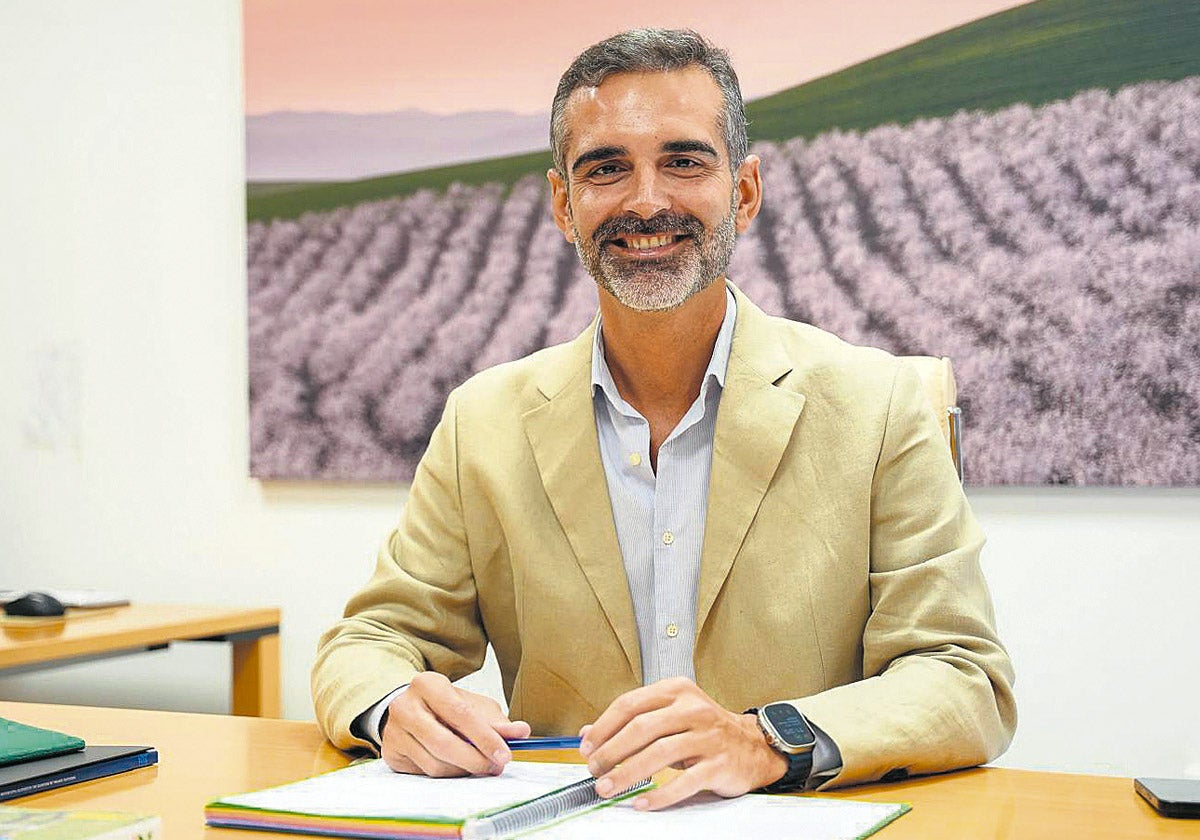 Ramón Fernández-Pacheco Consejero de Agricultura, Pesca, Agua y Desarrollo Rural de la Junta de Andalucía