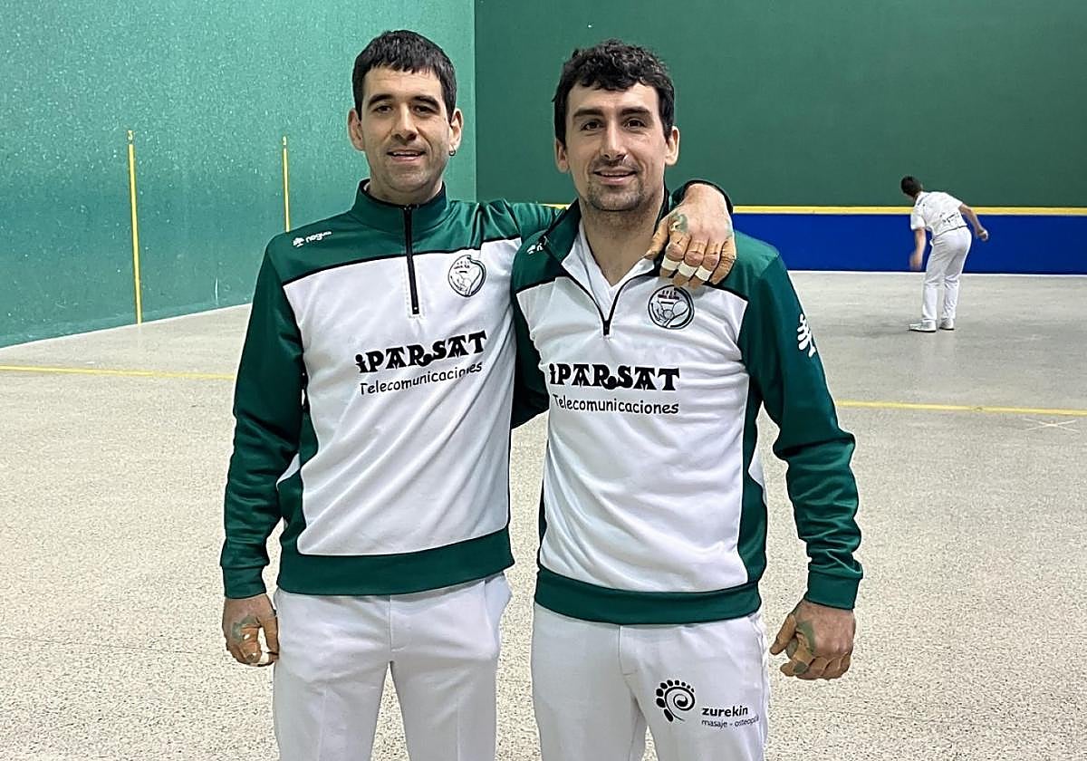 Aranguren y Santxo antes del partido de semifinales.