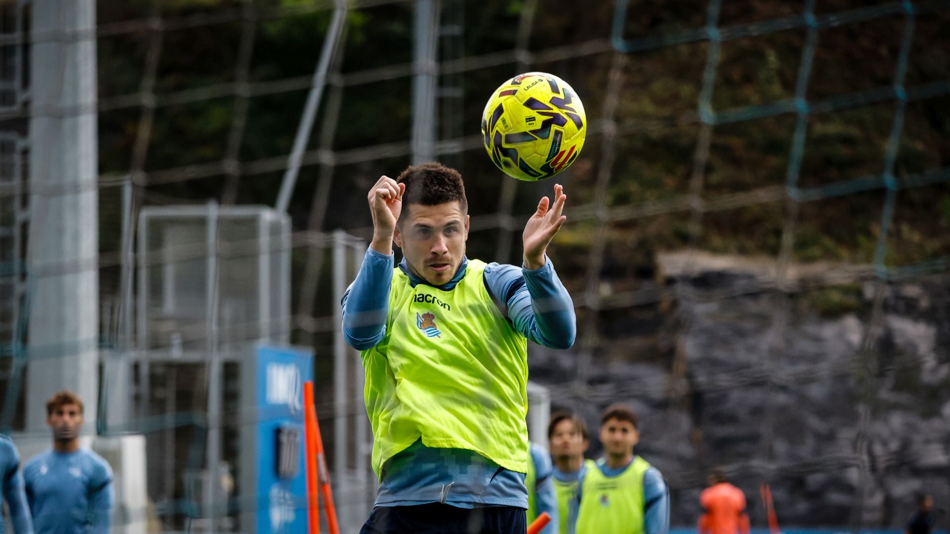 Por un feliz parón de noviembre