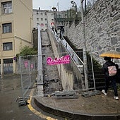 La longevidad y el amplio uso de las escaleras de Sostoa han hecho necesaria su sustitución por otras.