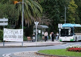 Parada de autobús en Astigarraga.