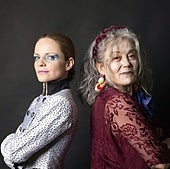 Las protagonistas de la obra.