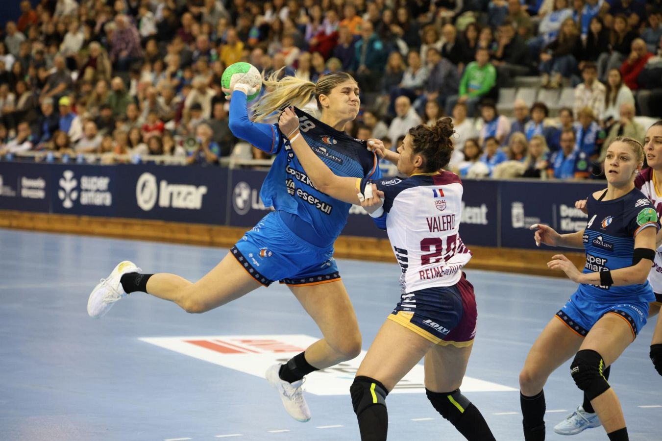 Super Amara Bera Bera 22-19 Dijon