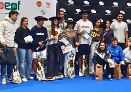 Entrega de premios del Campeonato de Euskadi que tuvo lugar en Padel Indoor Bidasoa.