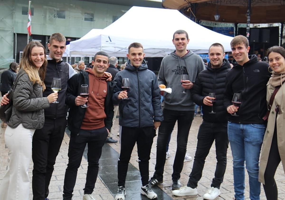 El Día del Vino se ha convertido en una jornada especial para disfrutar del ocio entre amigos y pasar una bonita mañana.