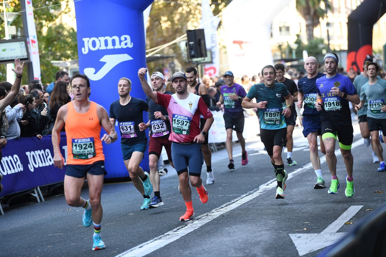 Las imágenes de la llegada a meta en el Boulevard de San Sebastián