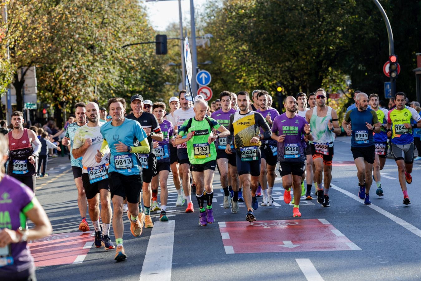El paso de los corredores por Irun, en imágenes