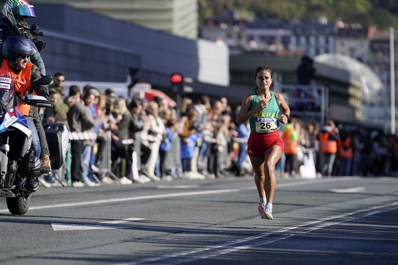 La Behobia - San Sebastián, a su paso por el Kursaal donostiarra