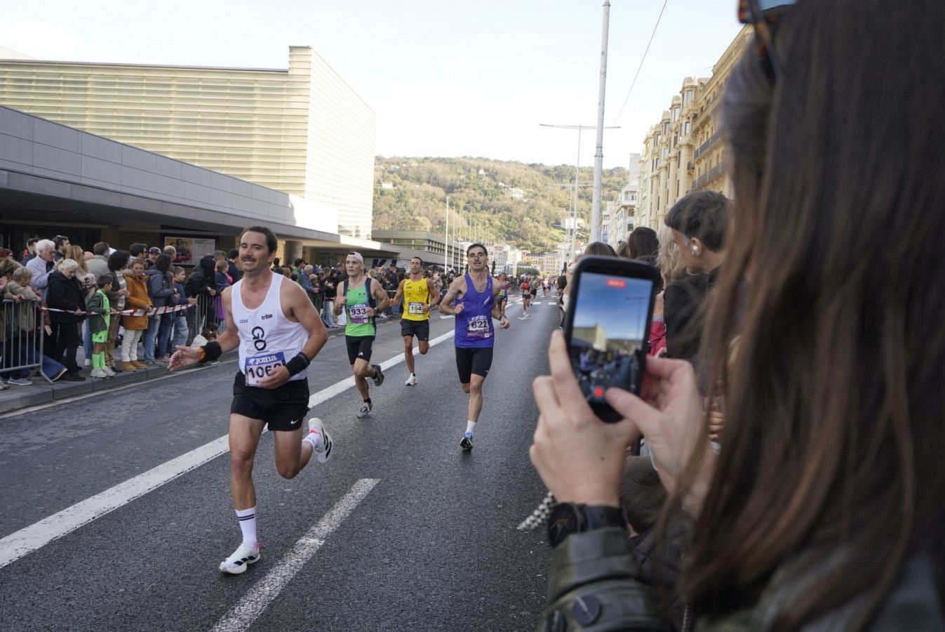 La Behobia - San Sebastián, a su paso por el Kursaal donostiarra