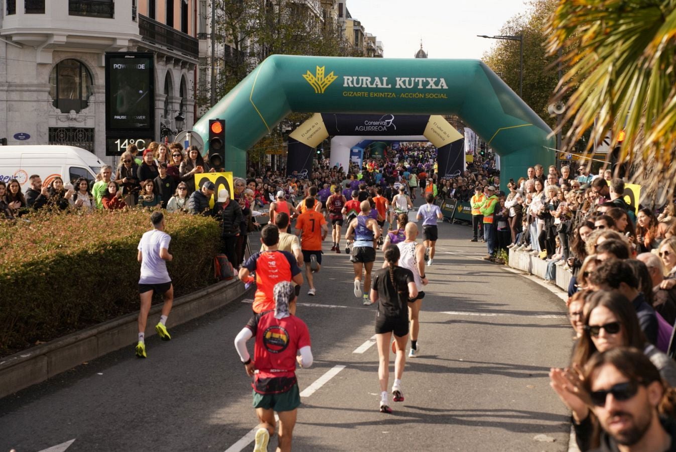 La Behobia - San Sebastián, a su paso por el Kursaal donostiarra