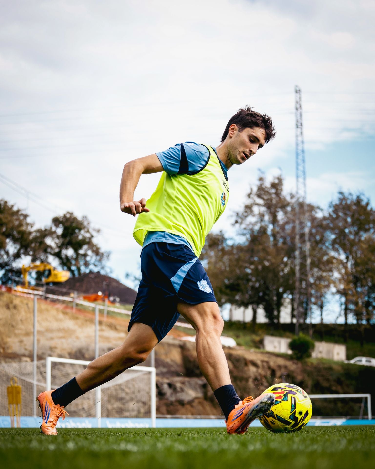 Arranque de una semana distinta bajo mínimos