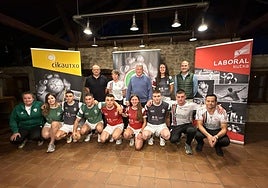 Los representantes de la Euskal selekzioa en el Mundial de frontball.