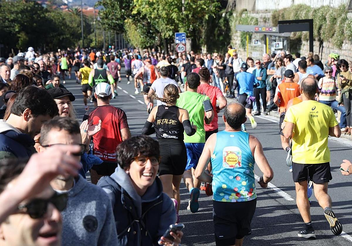 Behobia SS: Doctor Revives Runner with CPR | Heroic Rescue