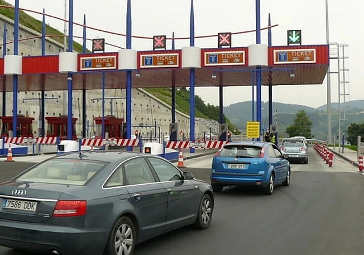 Las cabinas del peaje de Eskoriatza desaparecerán.