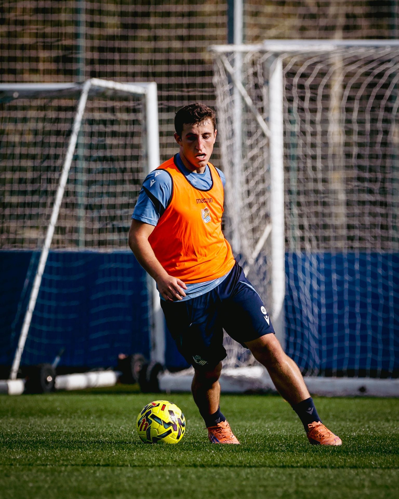 Otra entrenamiento de la Real Sociedad con notable refuerzo de la juventud