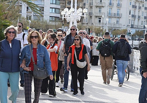 La población de Gipuzkoa se eleva a 733.700 personas a 1 de octubre de 2025.