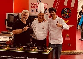 Mikel Muñoz, Iñigo Tizón y Alberto Loro, en Valladolid.