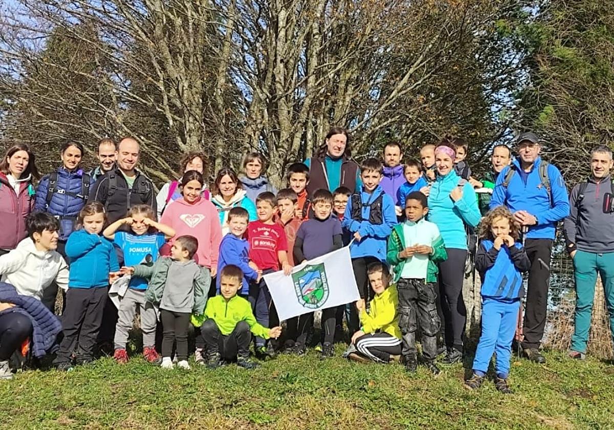 Sañura, denboraldia amaitzeko