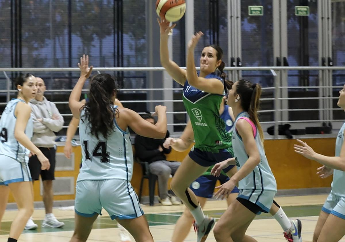 El Ikasbasket consiguió una victoria inesperada ante el líder.
