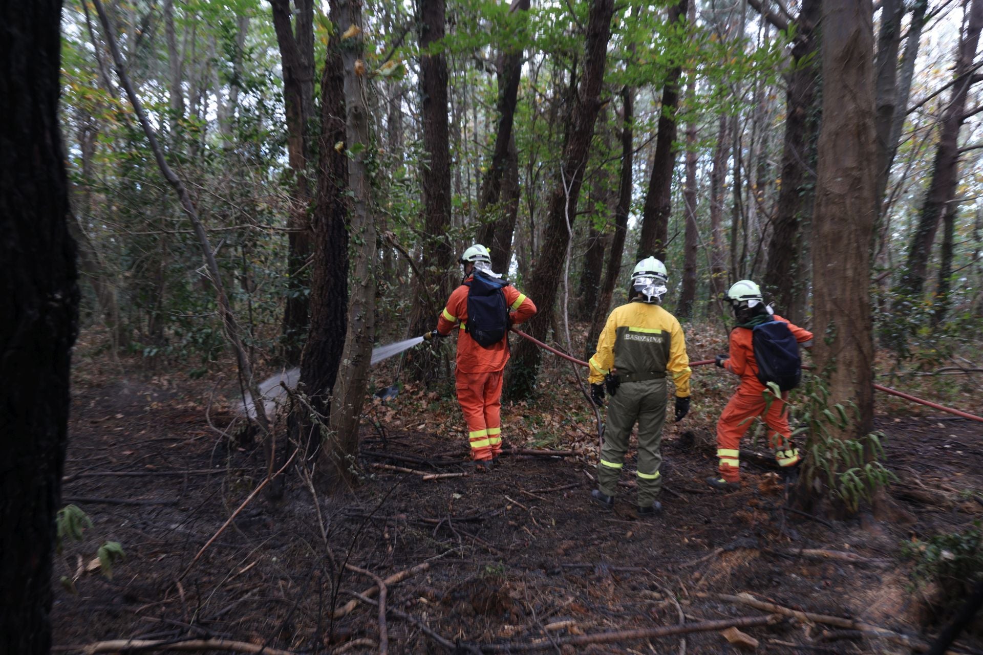 Incendio en el faro de Higuer