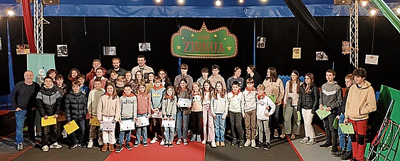 La Jornada de Convivencia Positiva se ha desarrollado en varios lugares, como en Gure Zirkua y dentro de pocos días en la sede del club de remo.