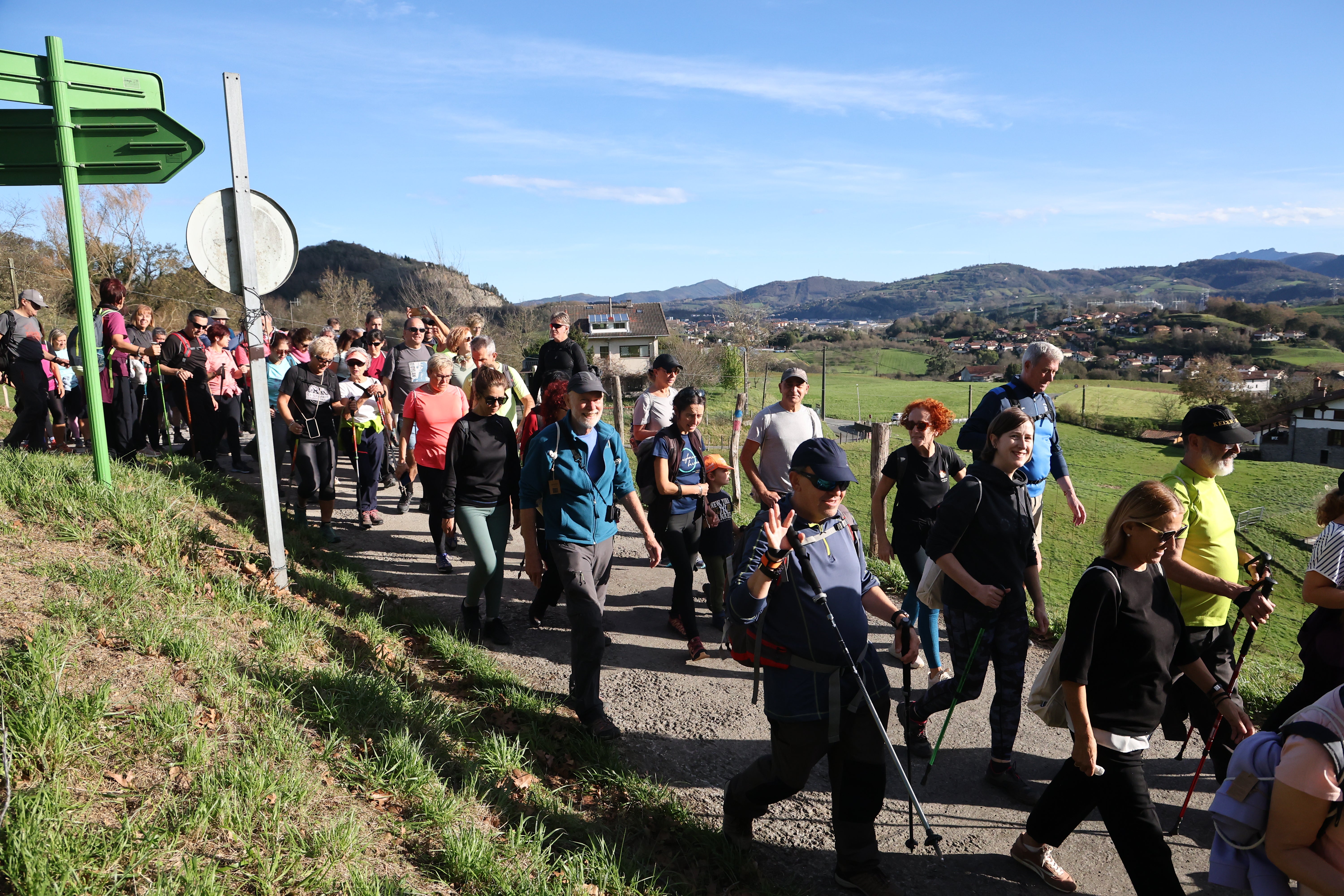 Éxito de la salida al Buruntza con Mendira
