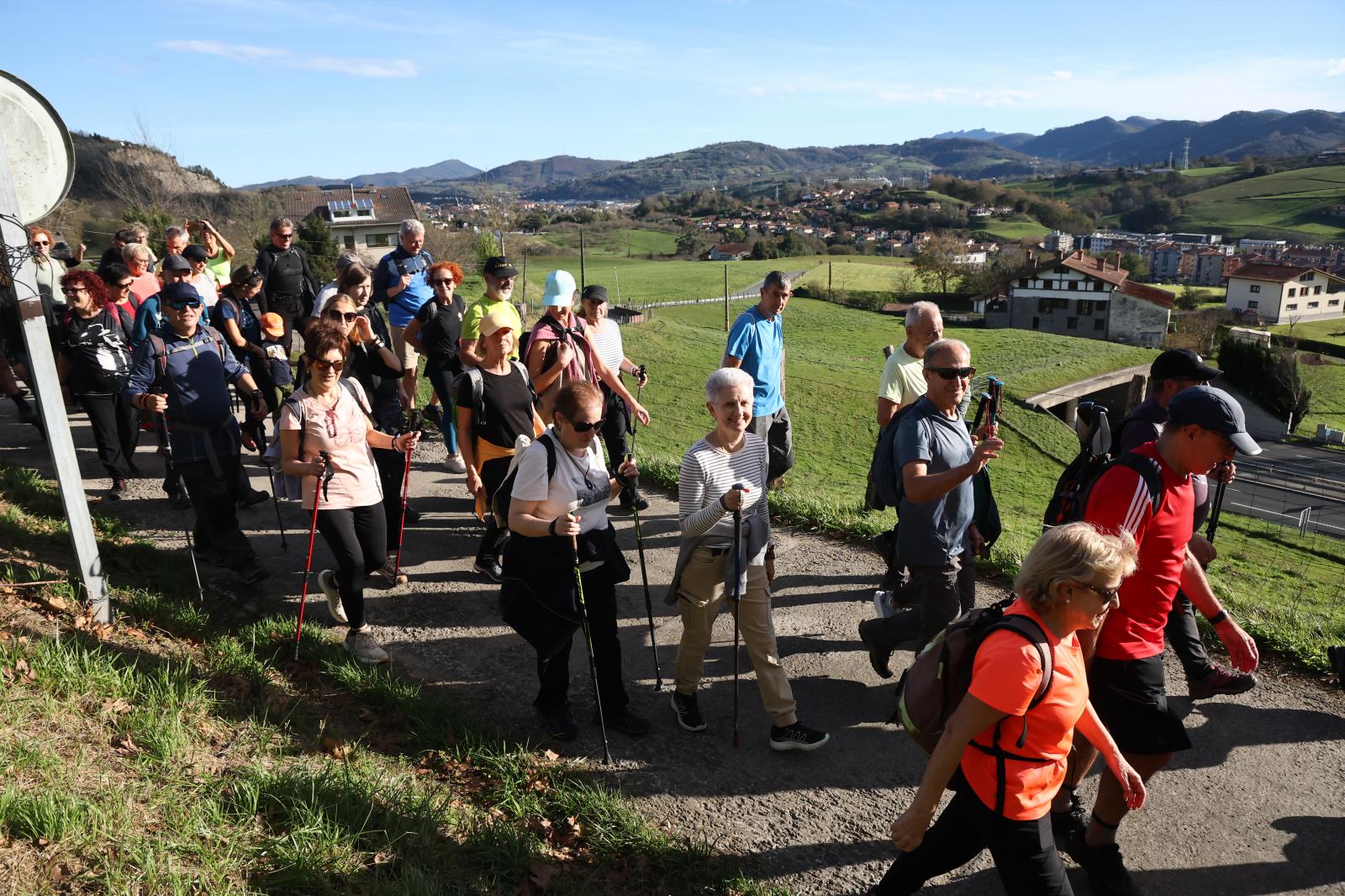 Éxito de la salida al Buruntza con Mendira