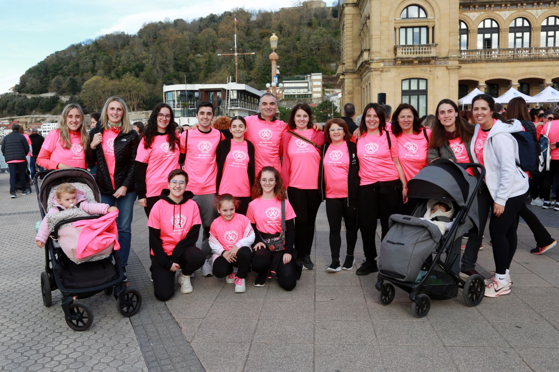 Una reivindicación llena de color por el cáncer de mama
