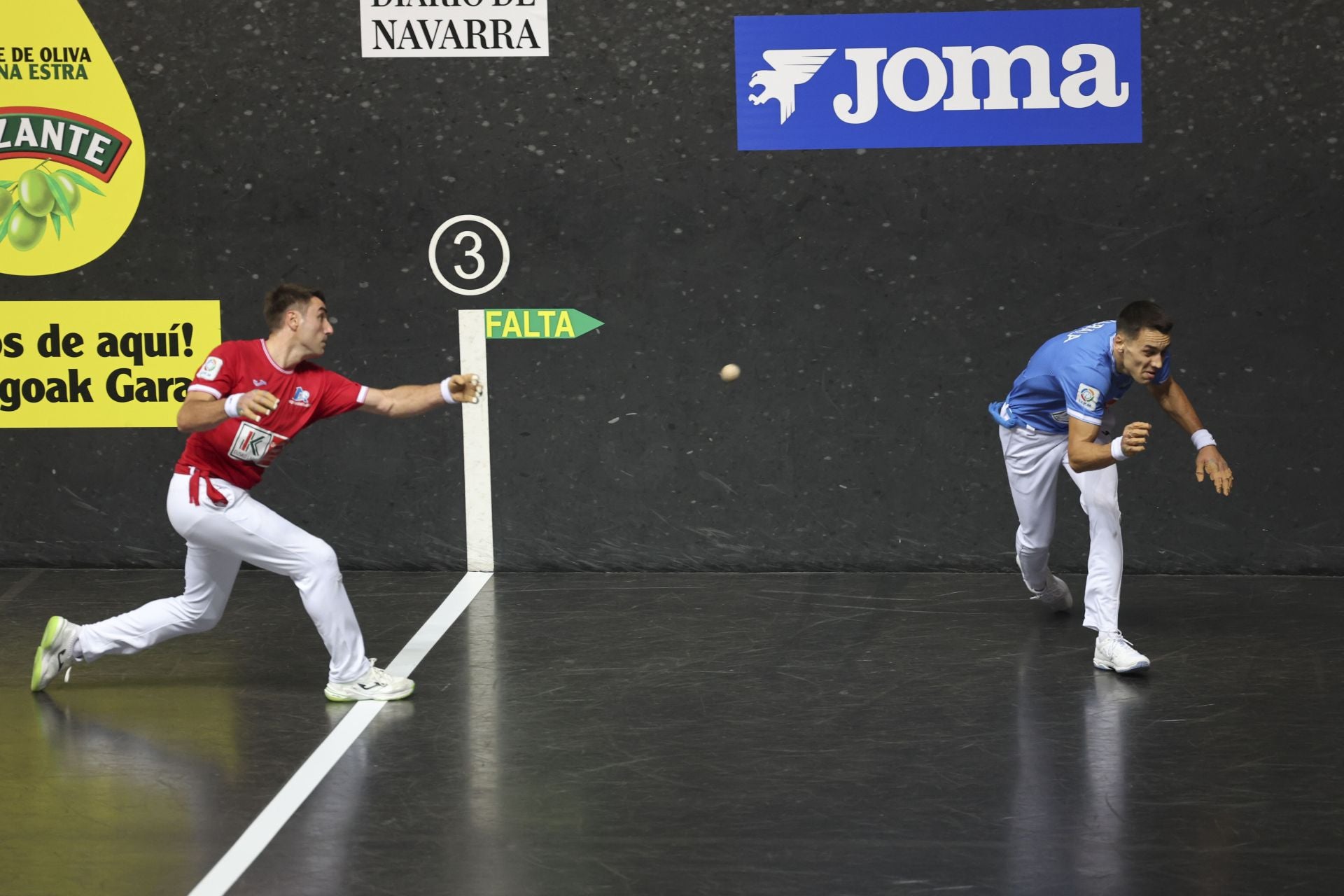 Fotos de la final del Cuatro y Medio: Etxeberria y Zabala